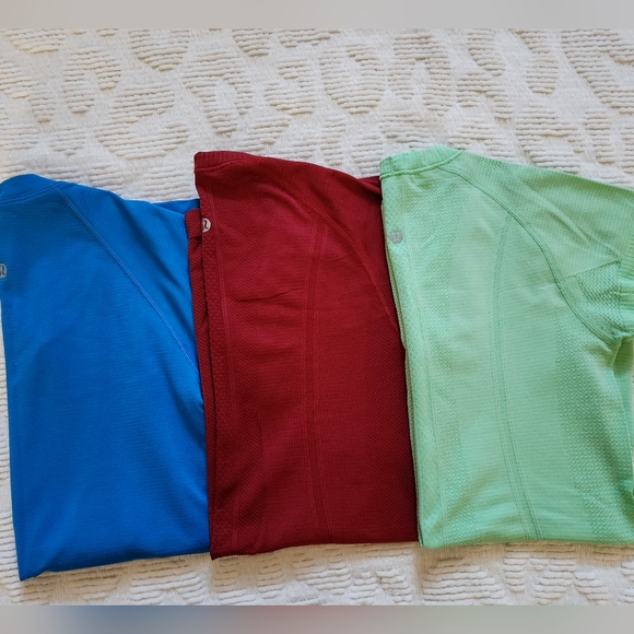 ❤️SOLD❤️ Lululemon Swiftly Tech Short Sleeve Shirts Lot of 3!! - Picture 6 of 6